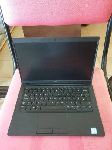 DELL Latitude 7390 2in1 13.3″ FHD Tactile Core i7-8350U 8Go RAM 256Go SSD